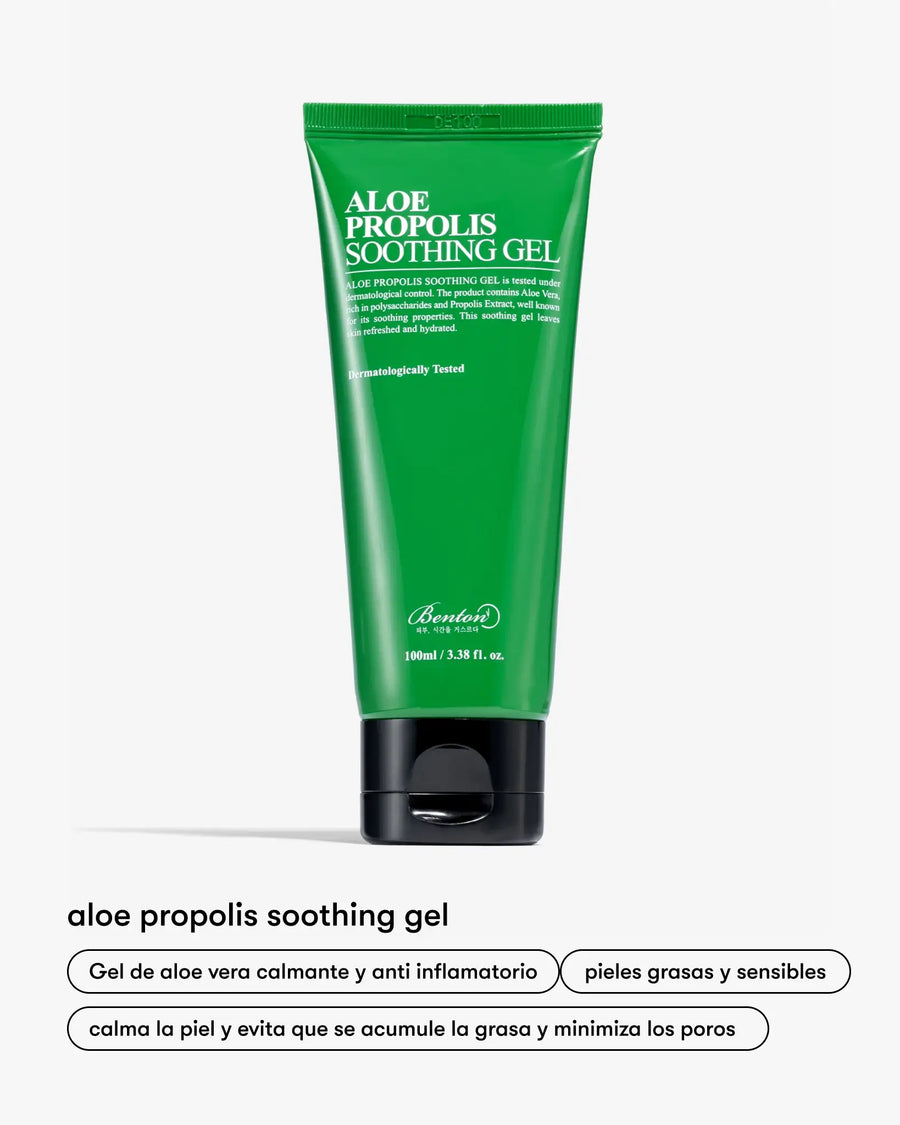 Descubre el Gel Calmante de Aloe y Propóleo de Benton en Momiji Beauty. Este gel ligero y refrescante combina los beneficios calmantes del aloe vera con las propiedades nutritivas y antibacterianas del propóleo, proporcionando un alivio instantáneo para la piel irritada y sensible. Perfecto para calmar quemaduras solares, picaduras de insectos y enrojecimiento, este gel se absorbe rápidamente, dejando la piel suave, hidratada y revitalizada.