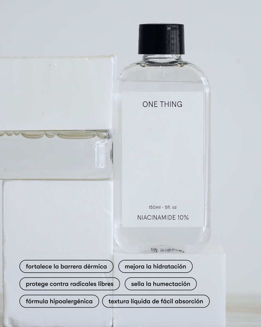 Tónico de Niacinamida de One Thing en Momiji Beauty, una opción esencial para una piel radiante y uniforme. Formulado con niacinamida, este tónico ayuda a mejorar la textura de la piel, reducir la apariencia de los poros y disminuir la hiperpigmentación, dejando la piel suave y luminosa. Su fórmula ligera y sin alcohol es adecuada para todo tipo de piel, incluida la piel sensible.