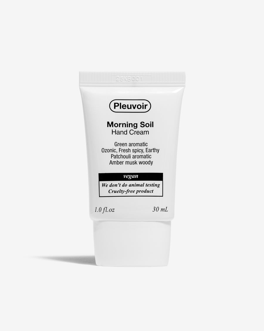 Crema de Manos Pleuvoir en Momiji Beauty, una solución esencial para mantener tus manos suaves y nutridas. Esta crema está diseñada para proporcionar una hidratación profunda y duradera, gracias a su fórmula enriquecida con ingredientes como la glicerina y el aceite de coco. Su textura ligera y de rápida absorción deja las manos suaves y tersas, sin dejar sensación grasosa.